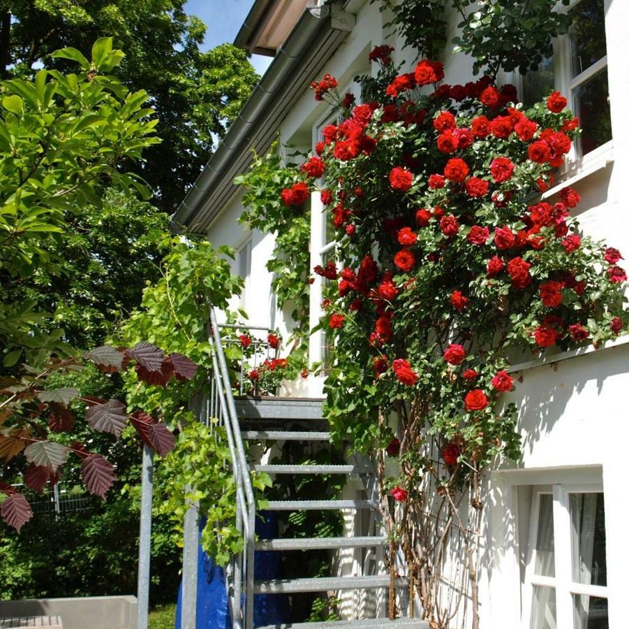 Ferienwohnung Dausacker Utting am Ammersee Buitenkant foto